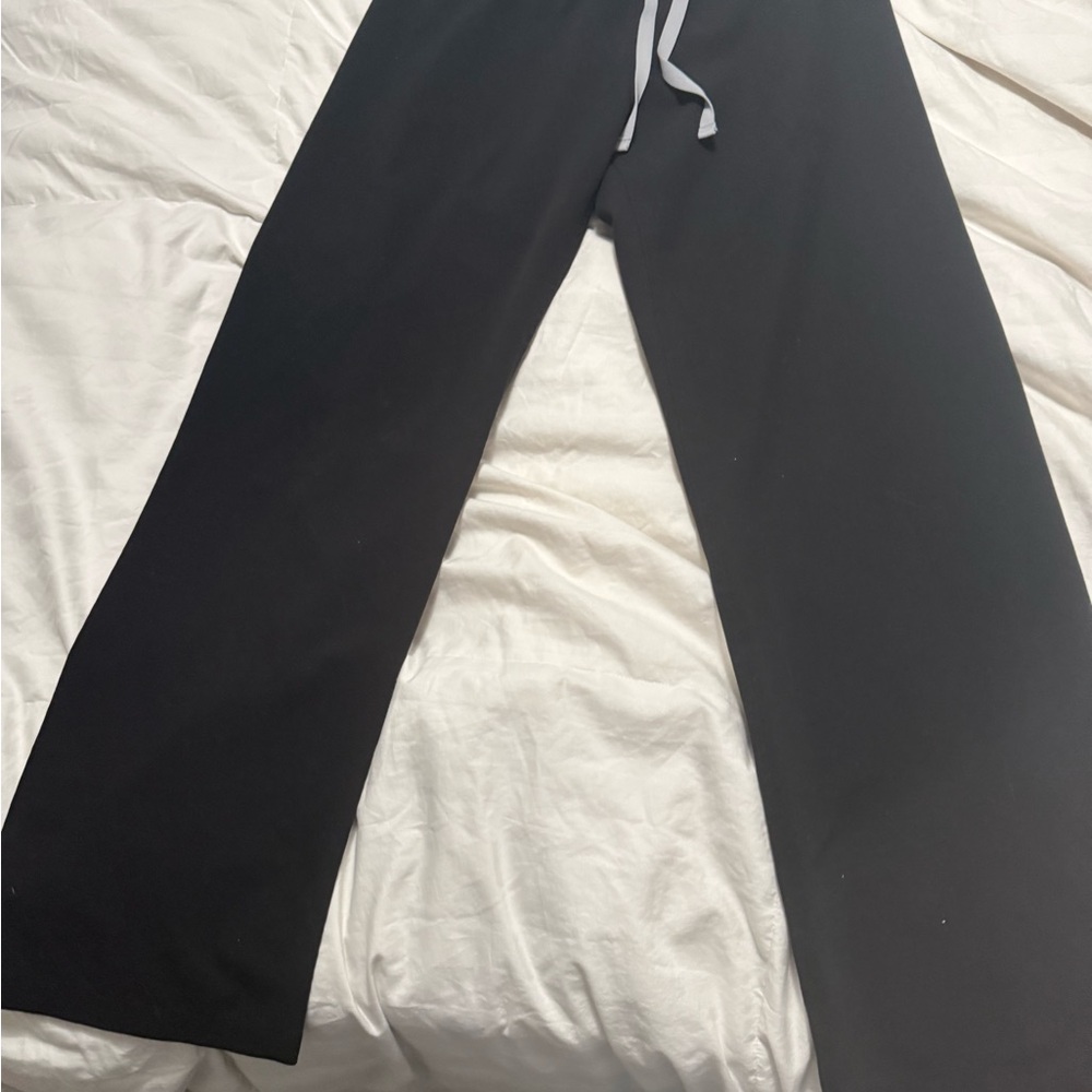 Figs Livingston scrub pants